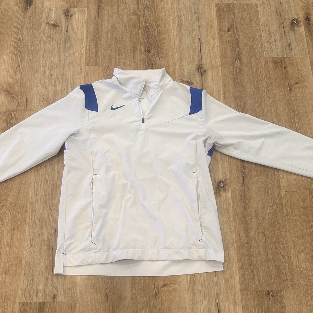 LOT OF 2 White and Blue/Blue and White Nike Quarter Zip